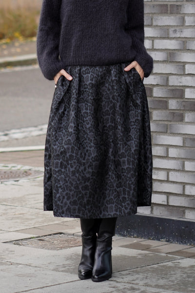 Zina Skirt - Black - et seQ fashion