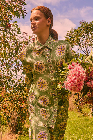 Easy Fit Shirt - Deco Swirl A FURTHER 15% OFF AUTOMATICALLY APPLIED AT CHECKOUT