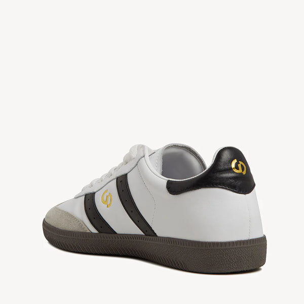 2001 Parallel - White/Black Leather