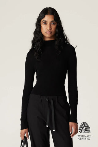 Seamless Merino Turtle Neck - Black