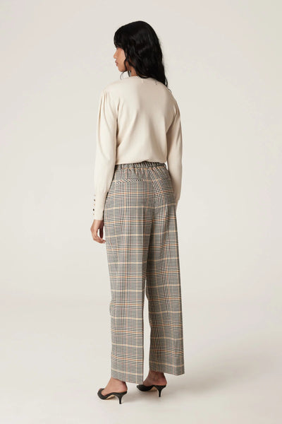 Pointelle Crew Jumper - Ecru A FURTHER 15% OFF AUTOMATICALLY APPLIED AT CHECKOUT - et seQ fashion