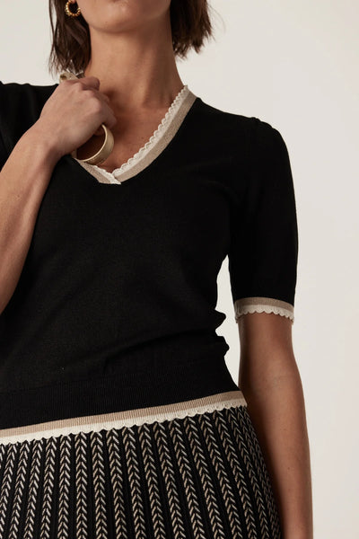 Joelle Scallop Knit Top - Black - A FURTHER 15% OFF AUTOMATICALLY APPLIED AT CHECKOUT