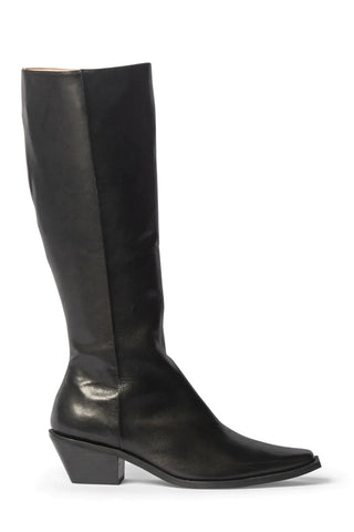 Engage Boot - Black A FURTHER 15% OFF AUTOMATICALLY APPLIED AT CHECKOUT