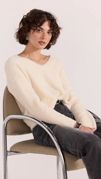 Woman’s Sweater East - Mother Of Pearl Melange