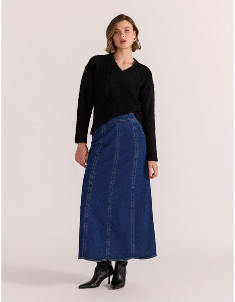 Esme V-Neck Jumper - Black