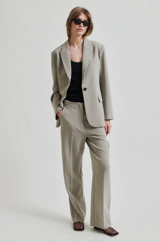Evie Straight Leg Pant - Elephant Skin