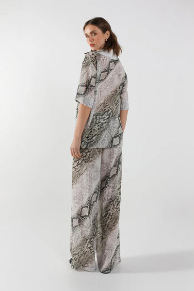 Gina Shirt - Snake Print