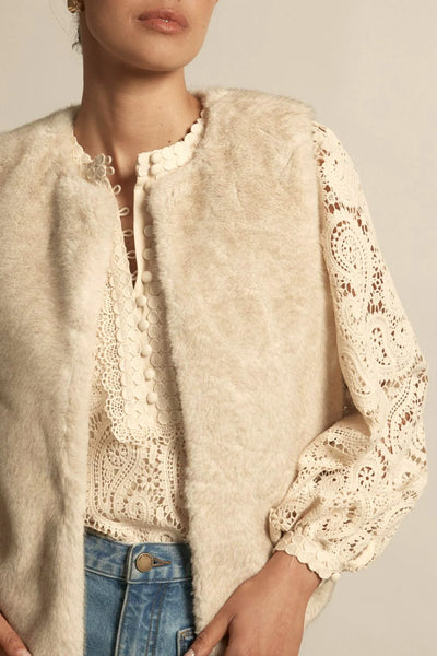 Affirm Vest - Ecru