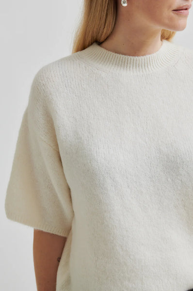 Wanda Short Sleeve Knit - Dark Chalk - et seQ fashion