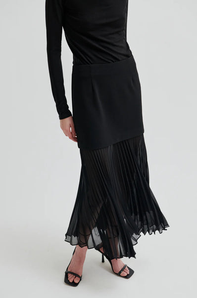 Koa Sheer Pleat Skirt - Black - et seQ fashion