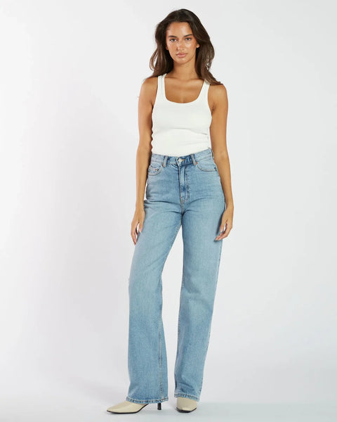 Echo High Straight Jeans - Bay Blue Jay - et seQ fashion