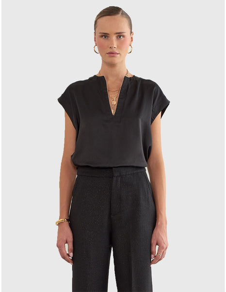 Nyx Ellis Top - Black