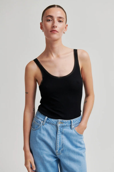 Emilia Scoop Neck Tank - Black
