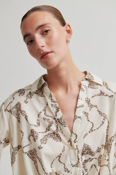Soil Front Twist Print Shirt - Eggnog