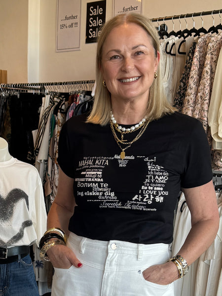 Hearts Fitted Tee - Black