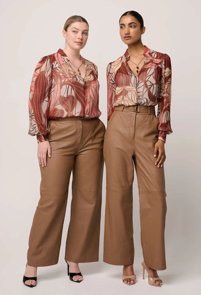 Freya Sheer Viscose Blouse With Embellished Neck Detail - Cathedral Botanic - et seQ fashion
