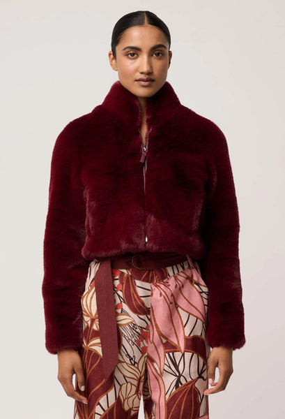 Dawn Faux Fur Cropped Jacket - Bordeaux - et seQ fashion