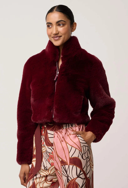 Dawn Faux Fur Cropped Jacket - Bordeaux - et seQ fashion