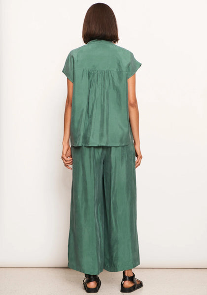 Vault Shirt - Green 30% OFF AUTOMATICALLY APPLIED AT CHECKOUT
