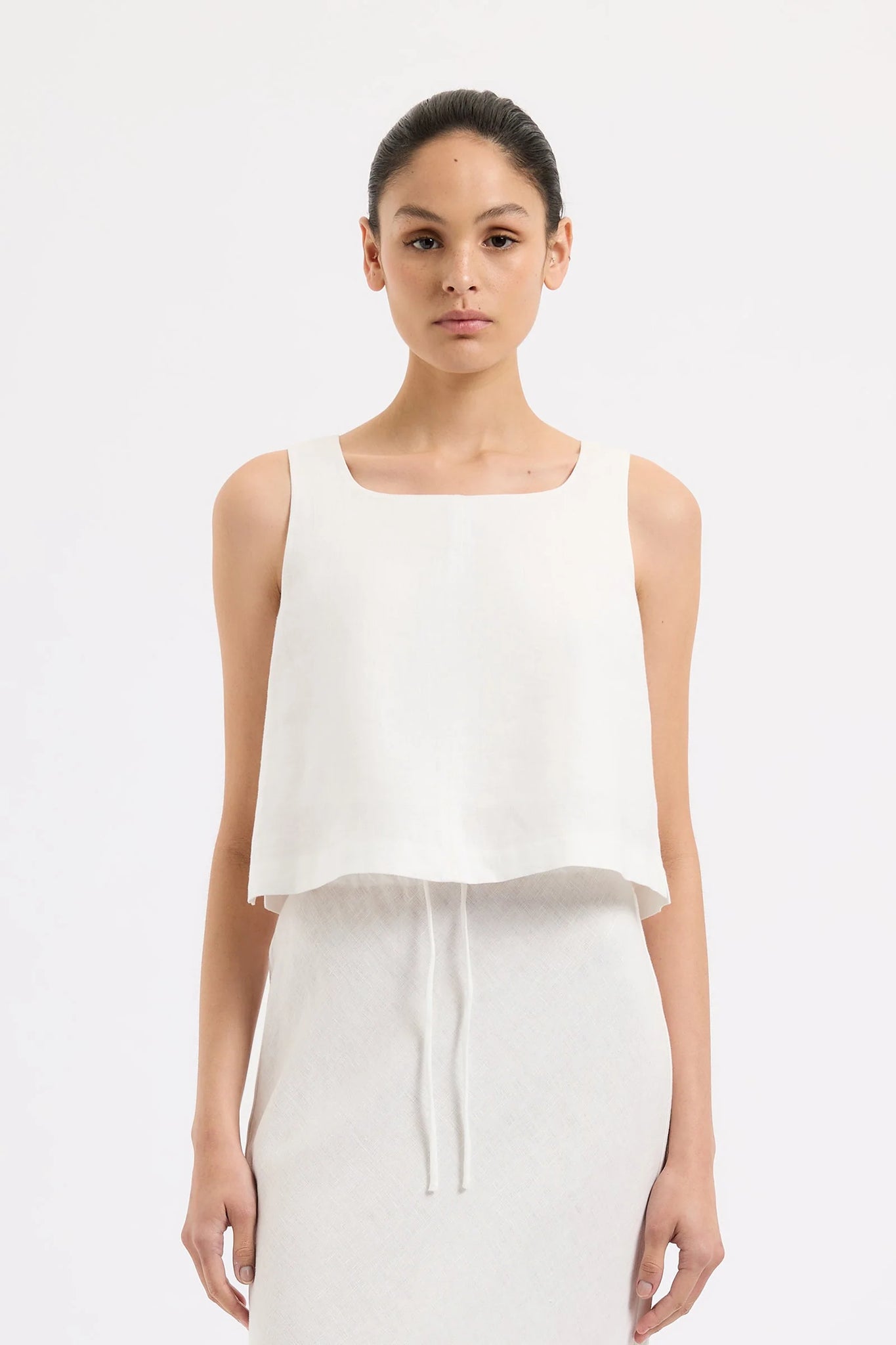 Thilda Linen Top - White - 30% OFF AUTOMATICALLY APPLIED AT CHECKOUT