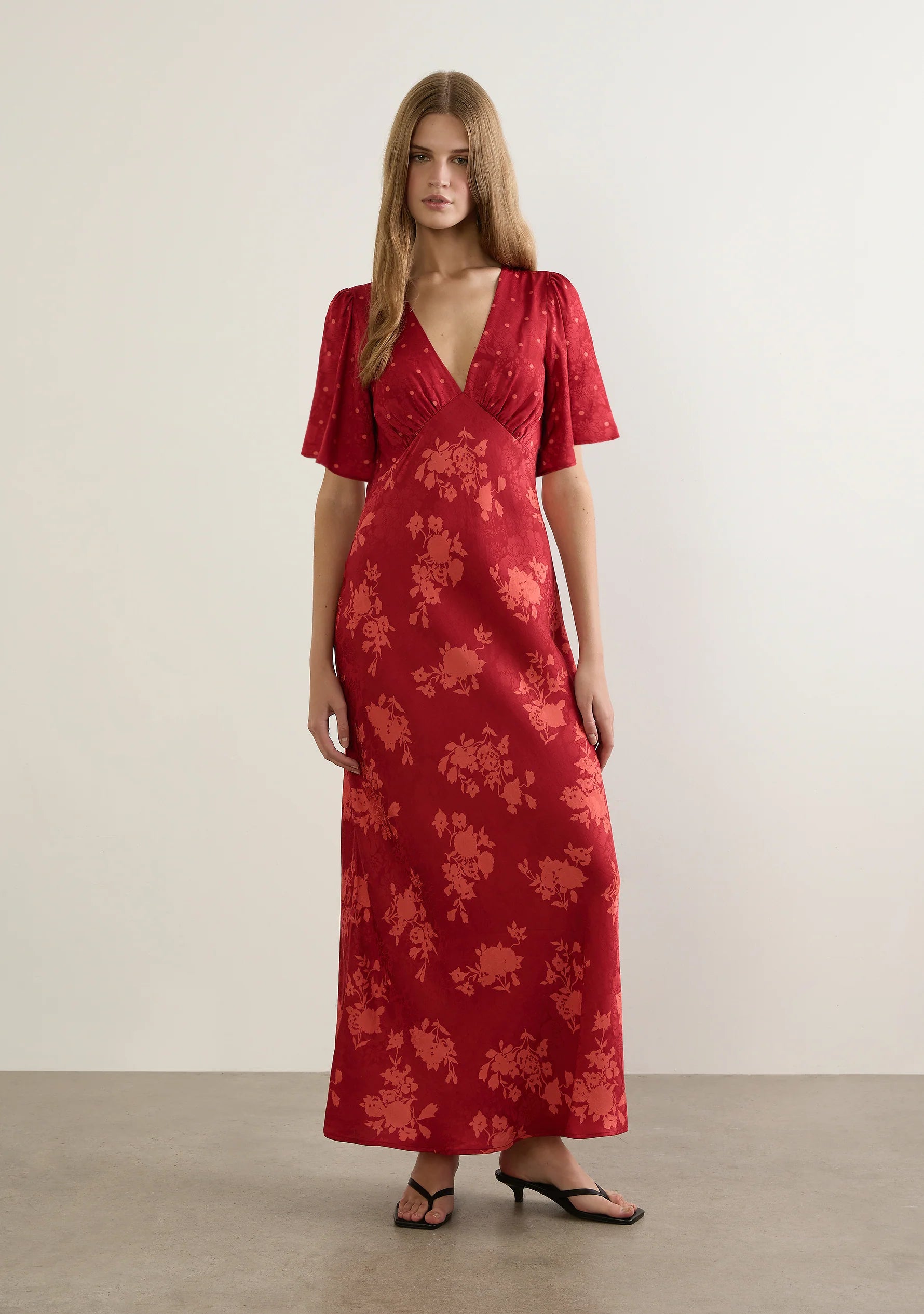 birdette plunge maxi dress Bettina Pink Plunge-Neck Maxi Dress With Gathered-Detailing – Club L London