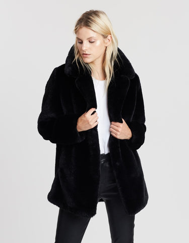 Minimalist Faux Fur Jacket - Black - et seQ fashion