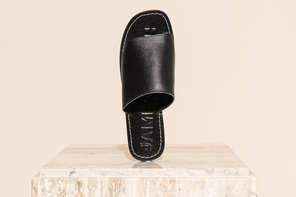 Off Duty Elevate Slides - Black - et seQ fashion