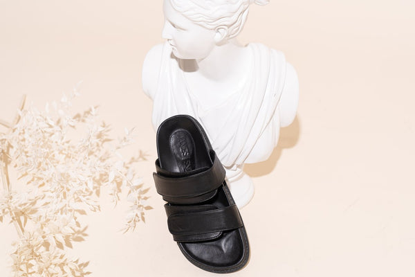 Izano Slide - Black - et seQ fashion